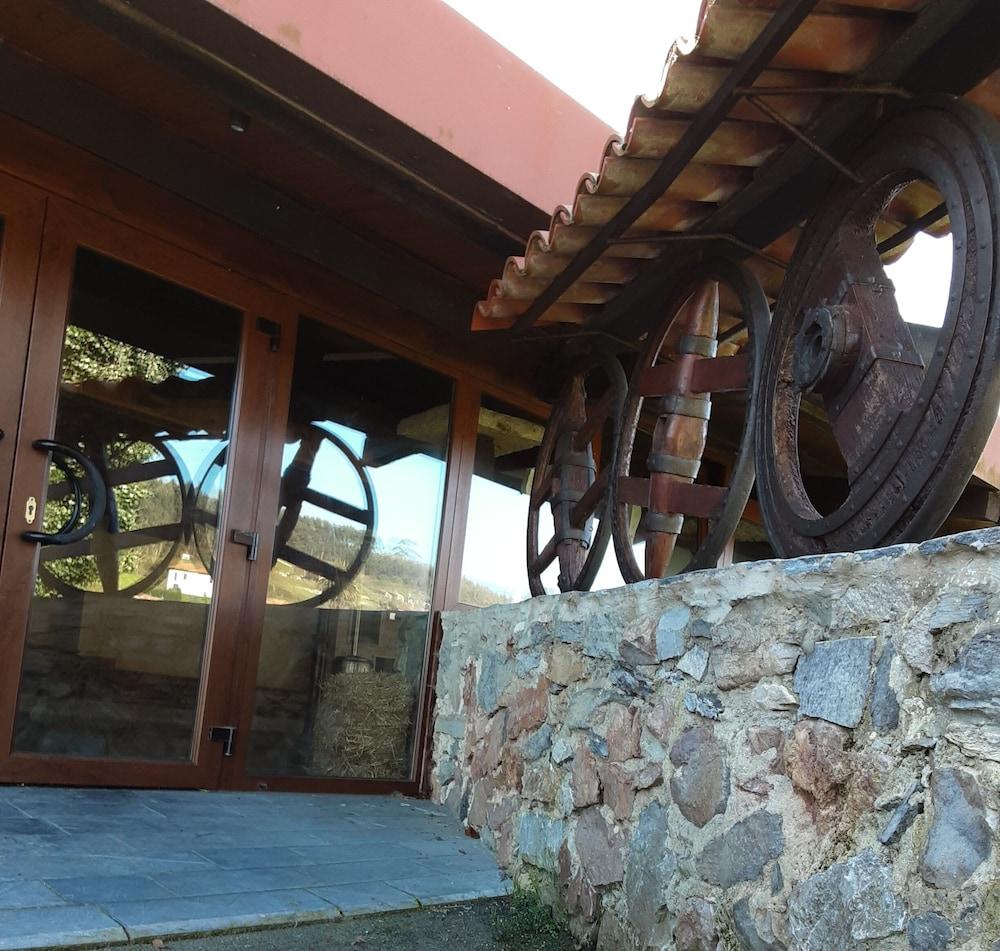 Hotel Marques De La Moral Naveces Екстер'єр фото