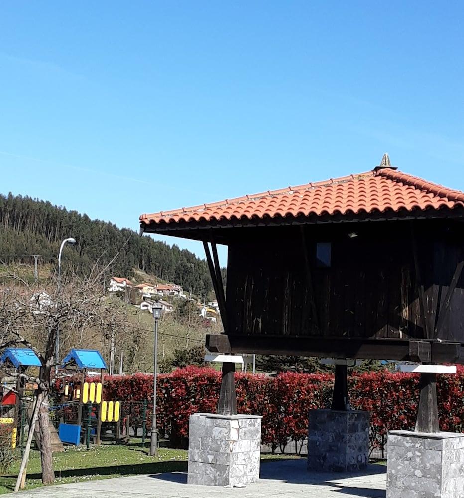 Hotel Marques De La Moral Naveces Екстер'єр фото